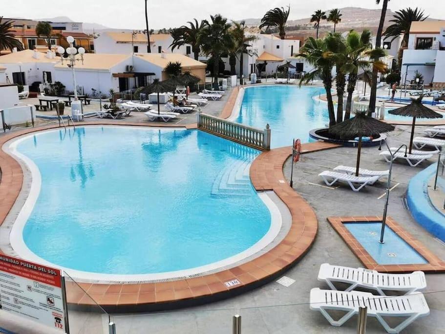 Lovely Apartment Near The Beach With Pool & Wifi Caleta De Fuste Luaran gambar